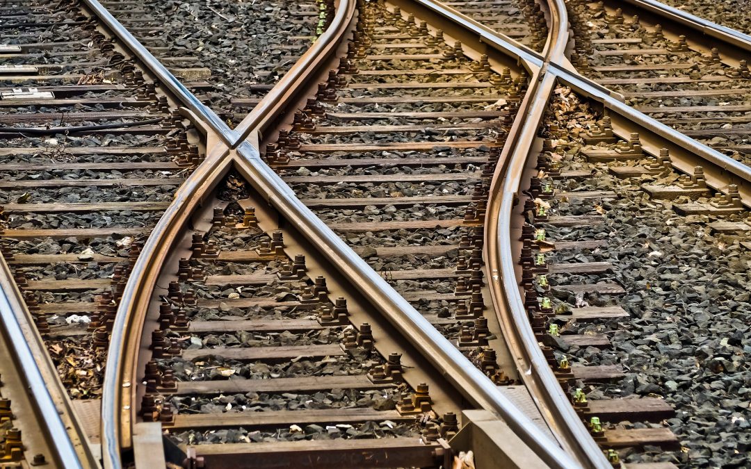 4 Ways to Keep Your Business On Track