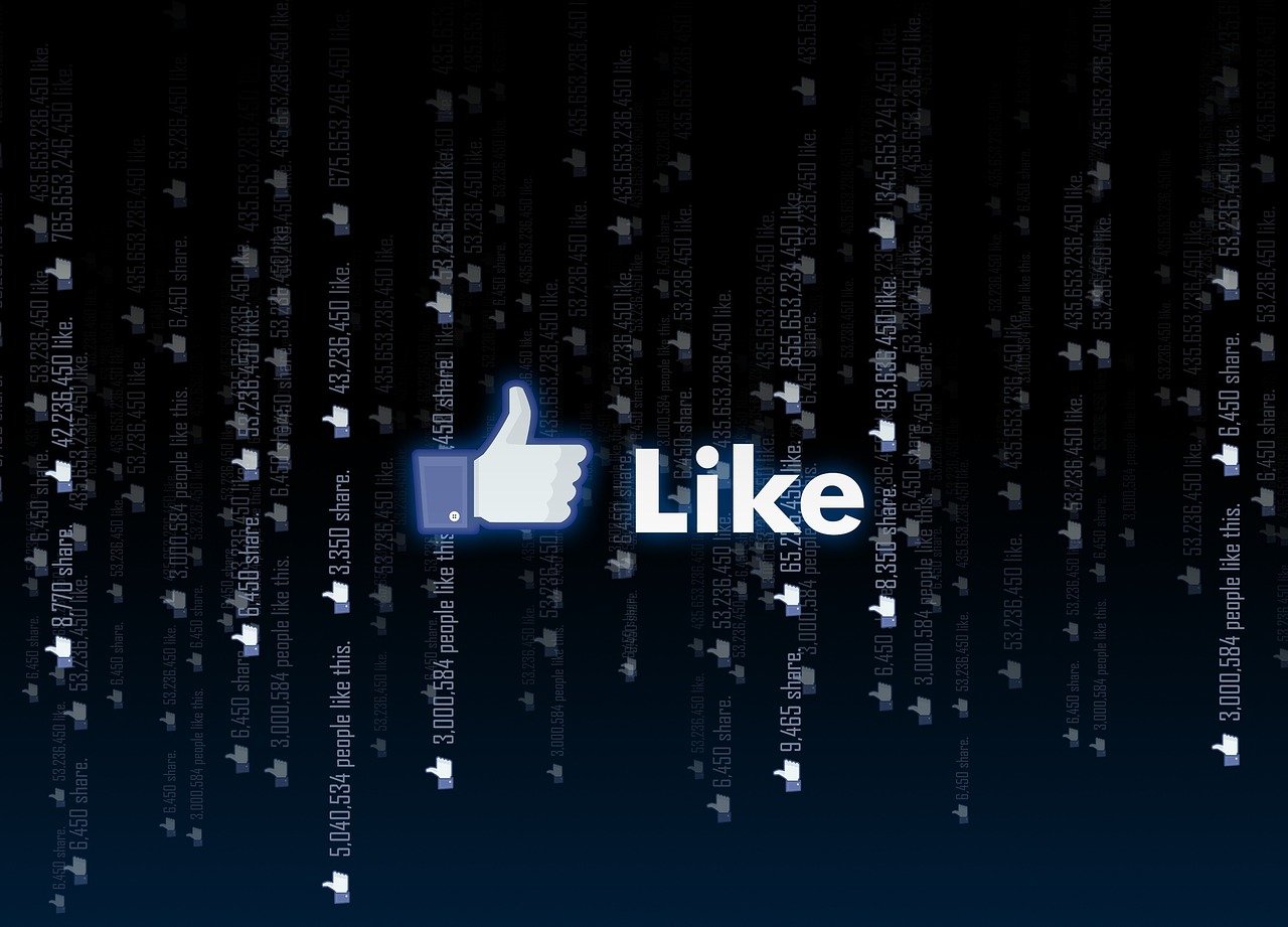 Red Desk guide: how to grow Facebook followers without buying likes